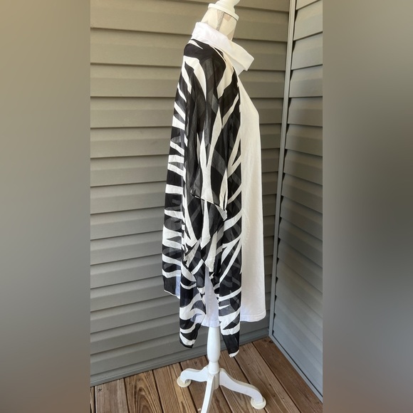 Chico’s 100 % Silk Kimono Zebra Print Open Front Cardigan Top OS - Picture 4 of 9